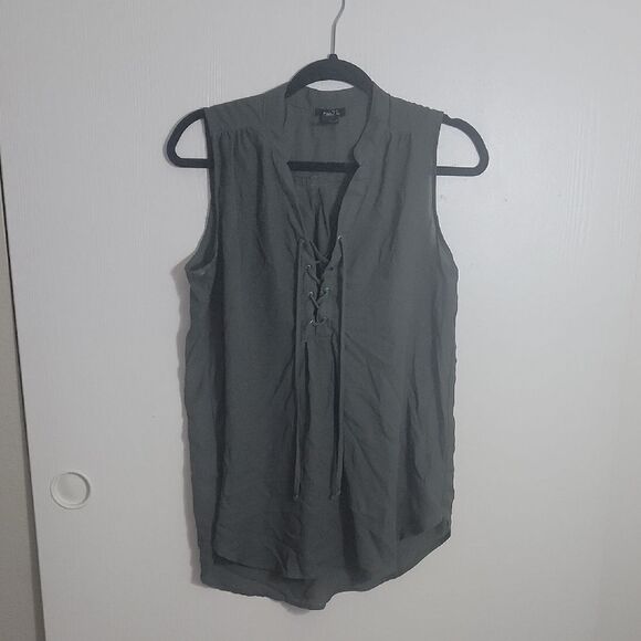 Sleeveless Olive Top - Picture 1 of 3